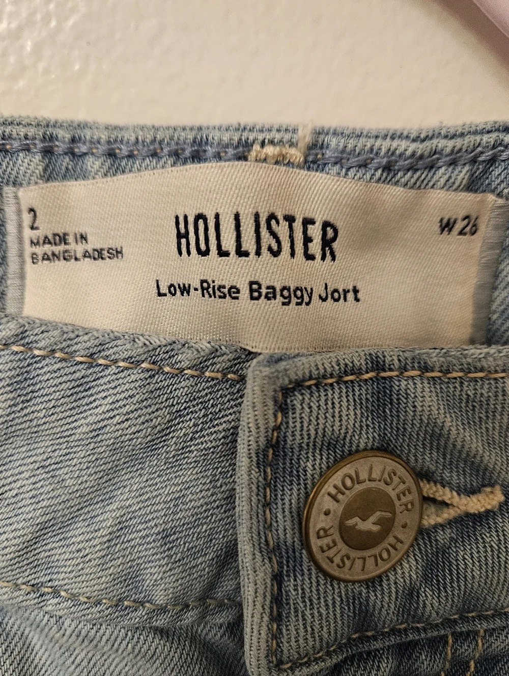 Hollister NWOT Light Blue Low Rise Baggy Denim Shorts/Jorts With Bow Embroidery